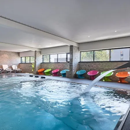 Hôtel Restaurant Athena Spa-2